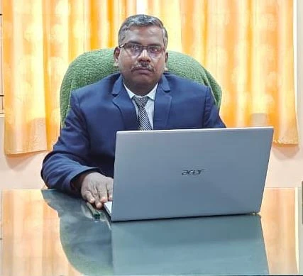 Dr. A. Muthukumar